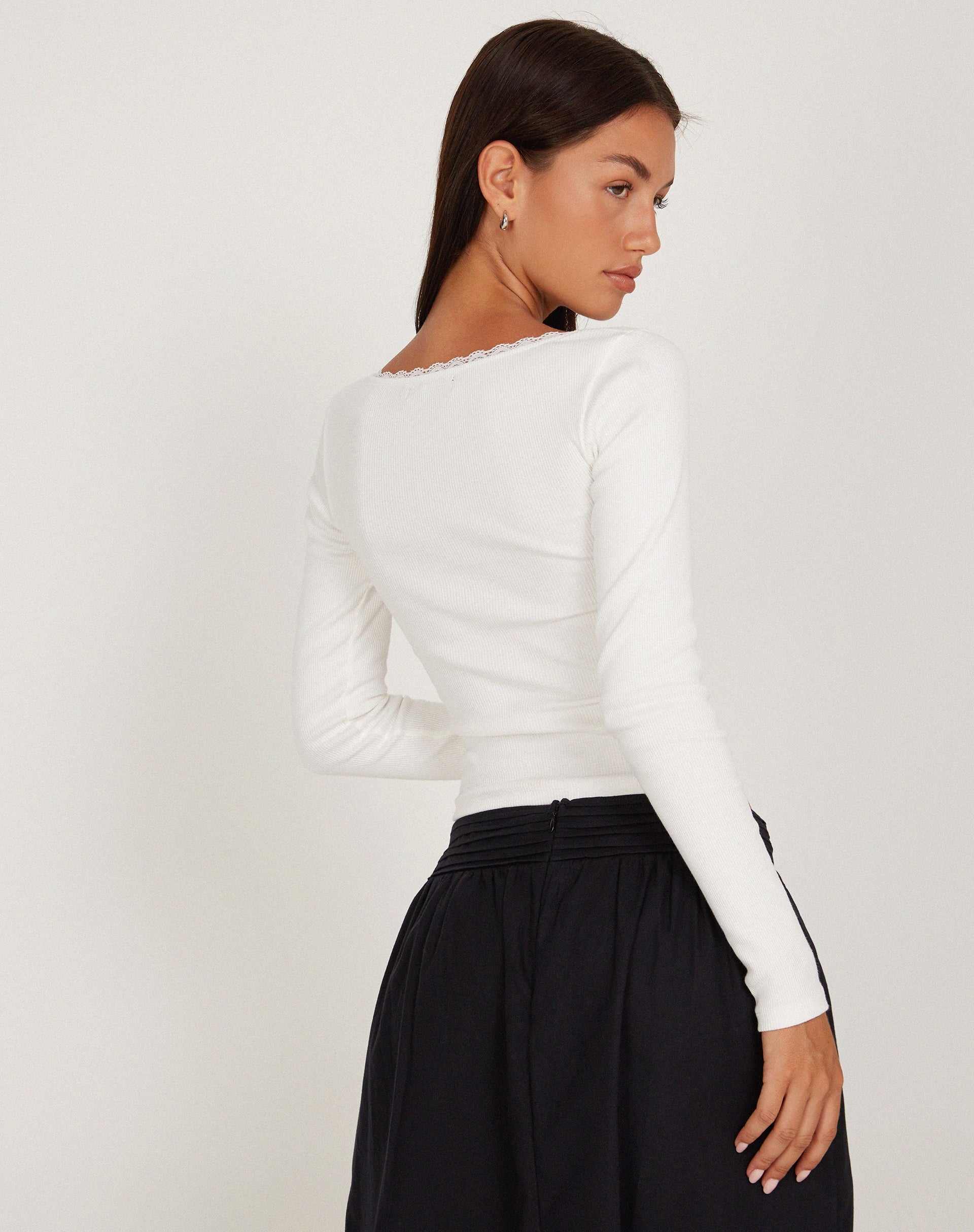 Bovita Long Sleeve Top in Rib White