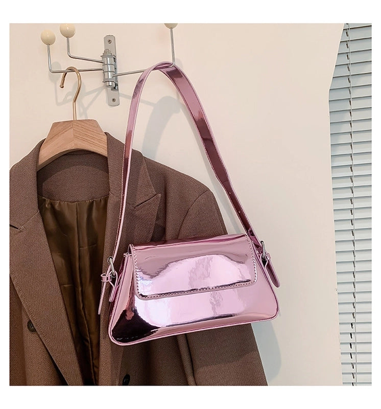 Women's Medium Pu Leather Solid Color Streetwear Magnetic Buckle Underarm Bag