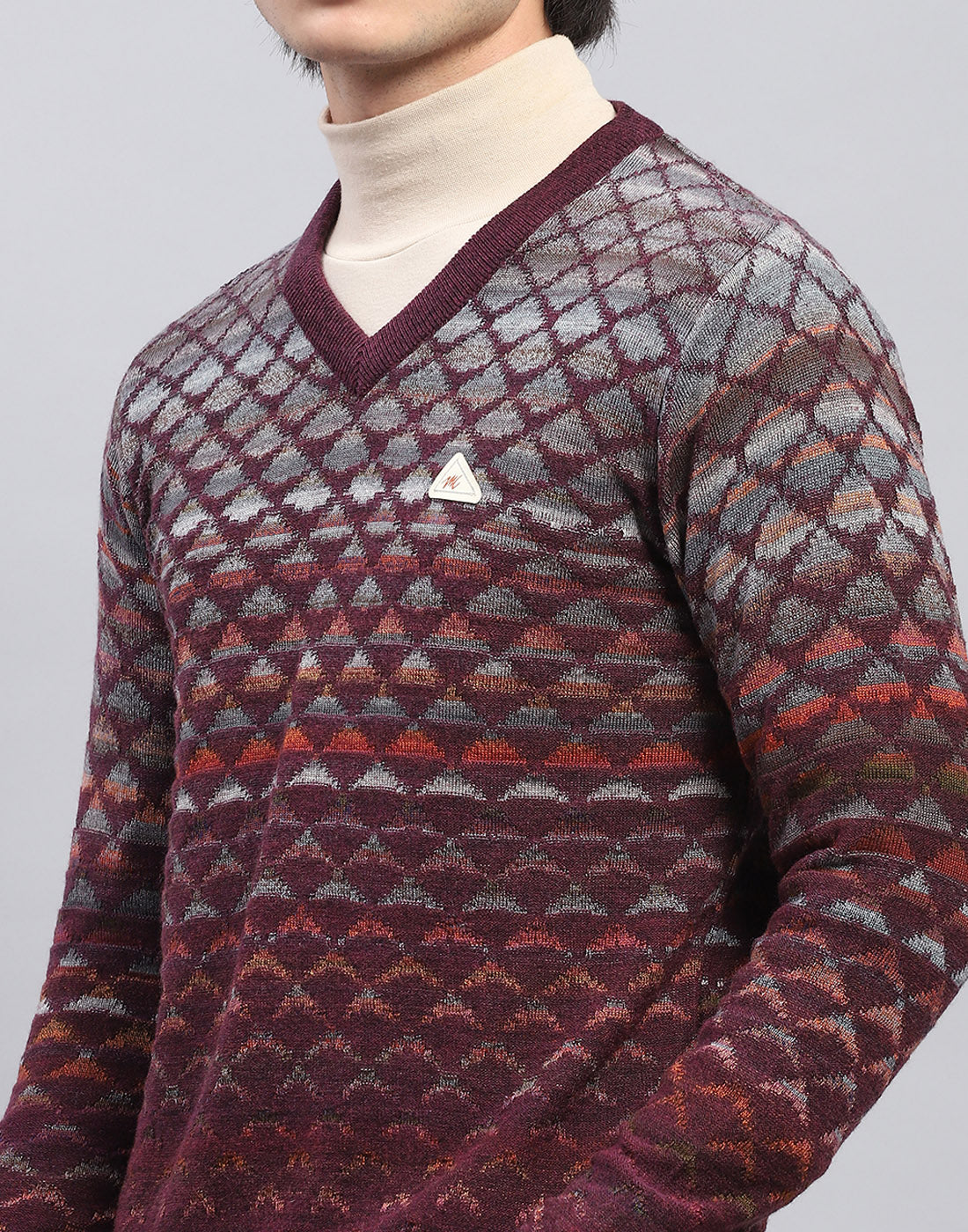 Men Maroon Self Design V Neck Full Sleeve Pullover