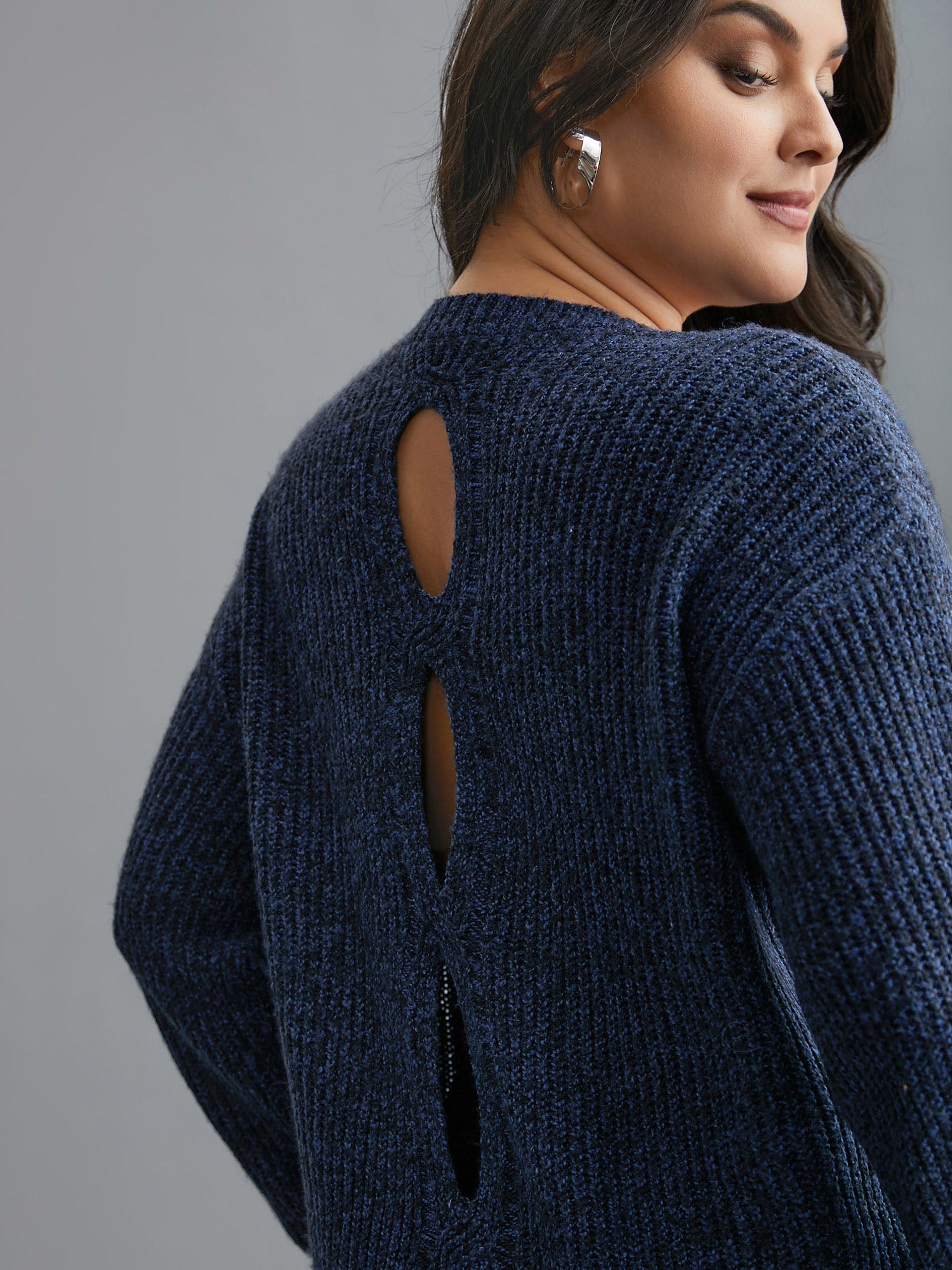 Back Cut-Out Textured Drop Shoulder Sleeve Pullover