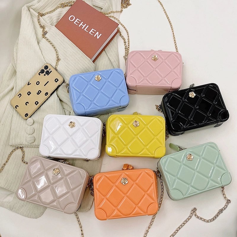 Women's Mini All Seasons Pvc Solid Color Lingge Fashion Square Zipper Square Bag