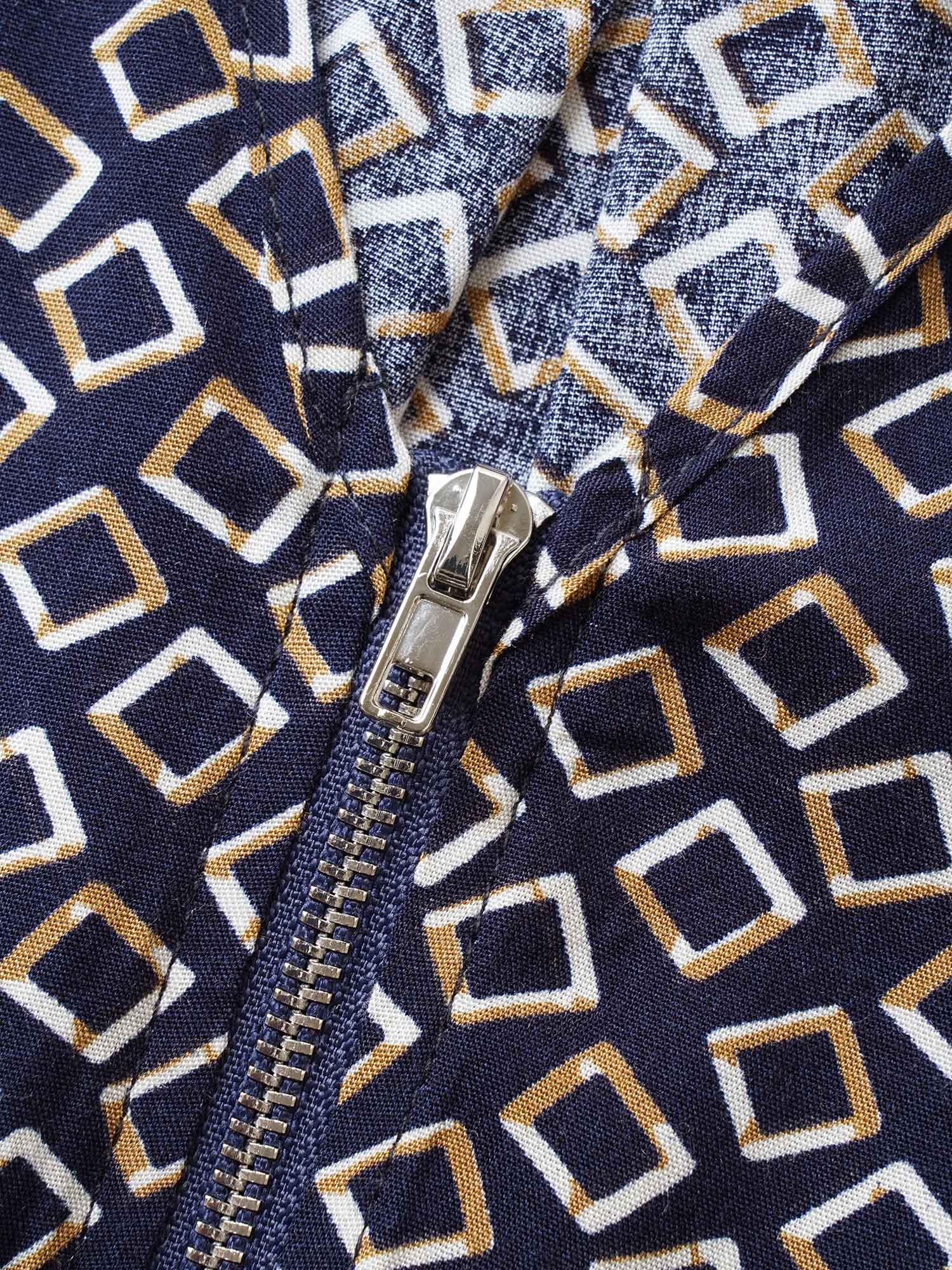 Geometric Half Zip Drawstring Arc Hem Dress