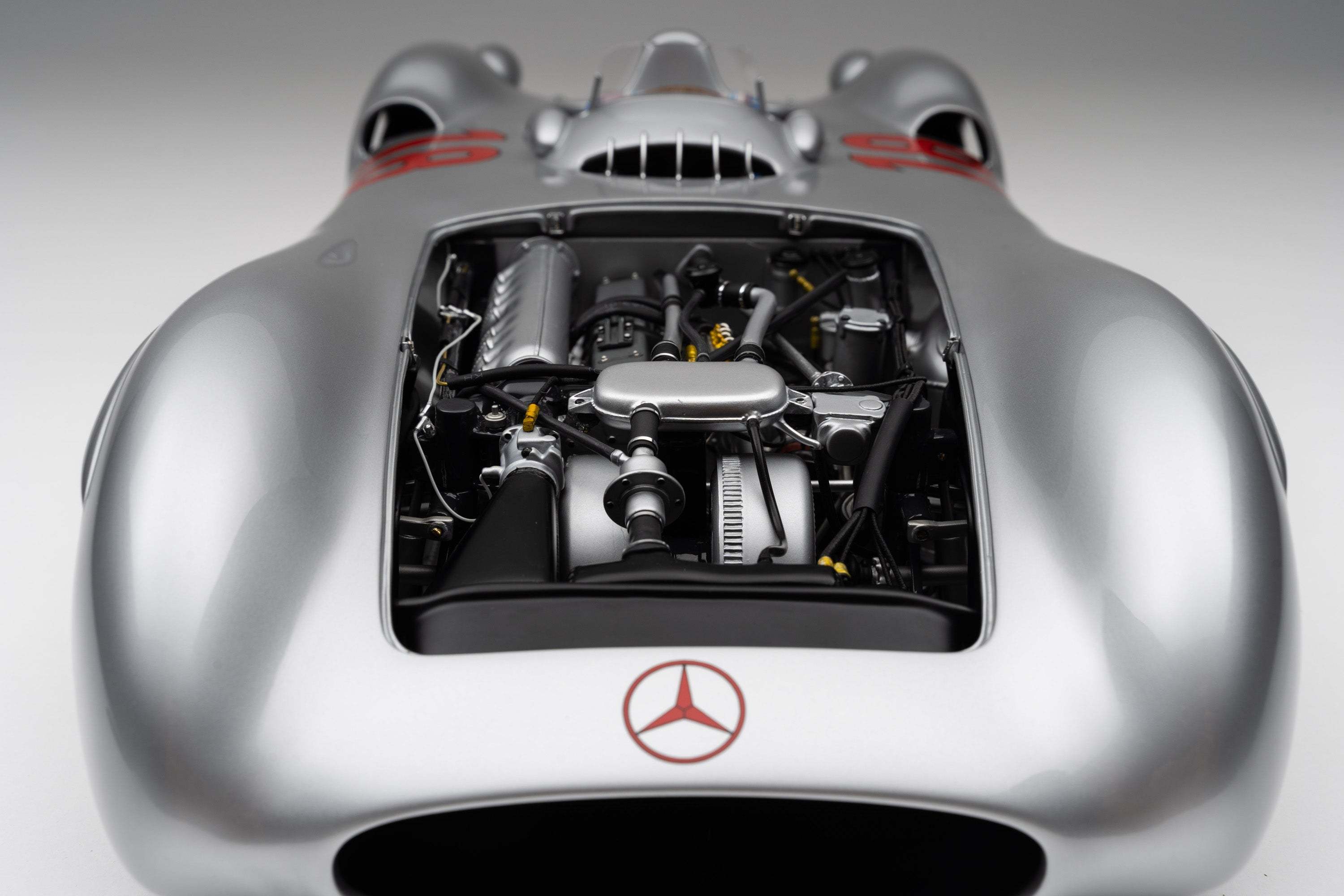 Mercedes-Benz W196 Streamliner - Ganador del GP de Francia de 1954