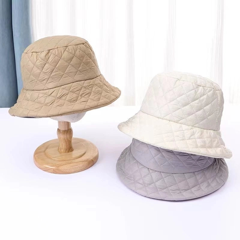 Ultra-light Down Cotton Checkered New Fisherman Hat For Men And Women With Autumn And Winter Warm Korean Net Red Basin Hat