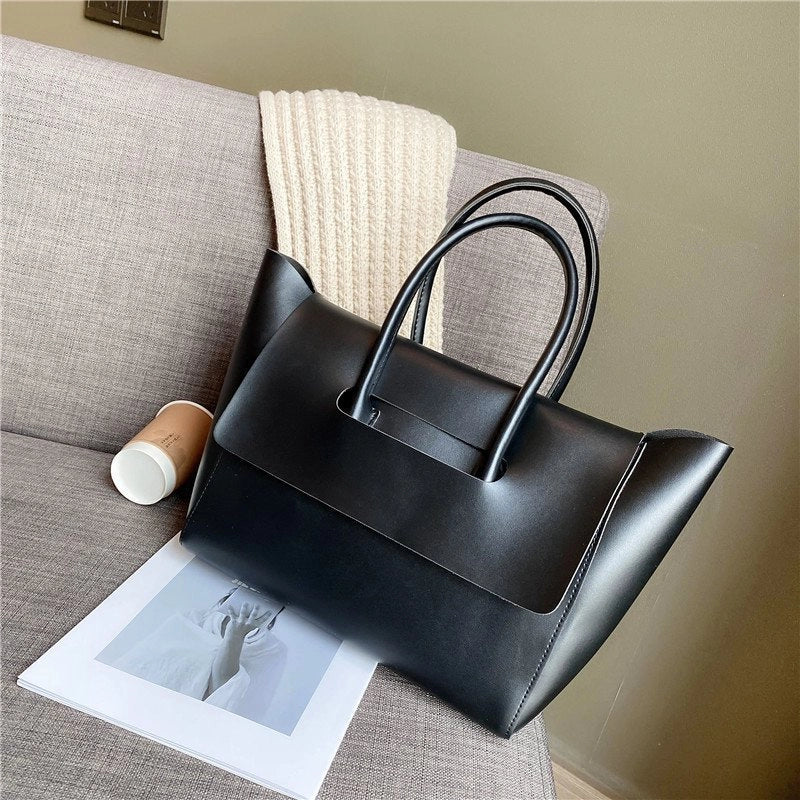 Women's Medium Pu Leather Solid Color Vintage Style Classic Style Square Flip Cover Tote Bag