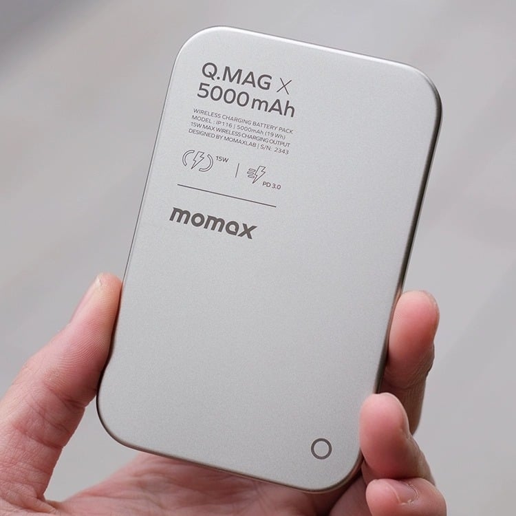 Ultra-thin Magnetic Wireless Power Bank Two-way Fast Charging Mobile Power Supply