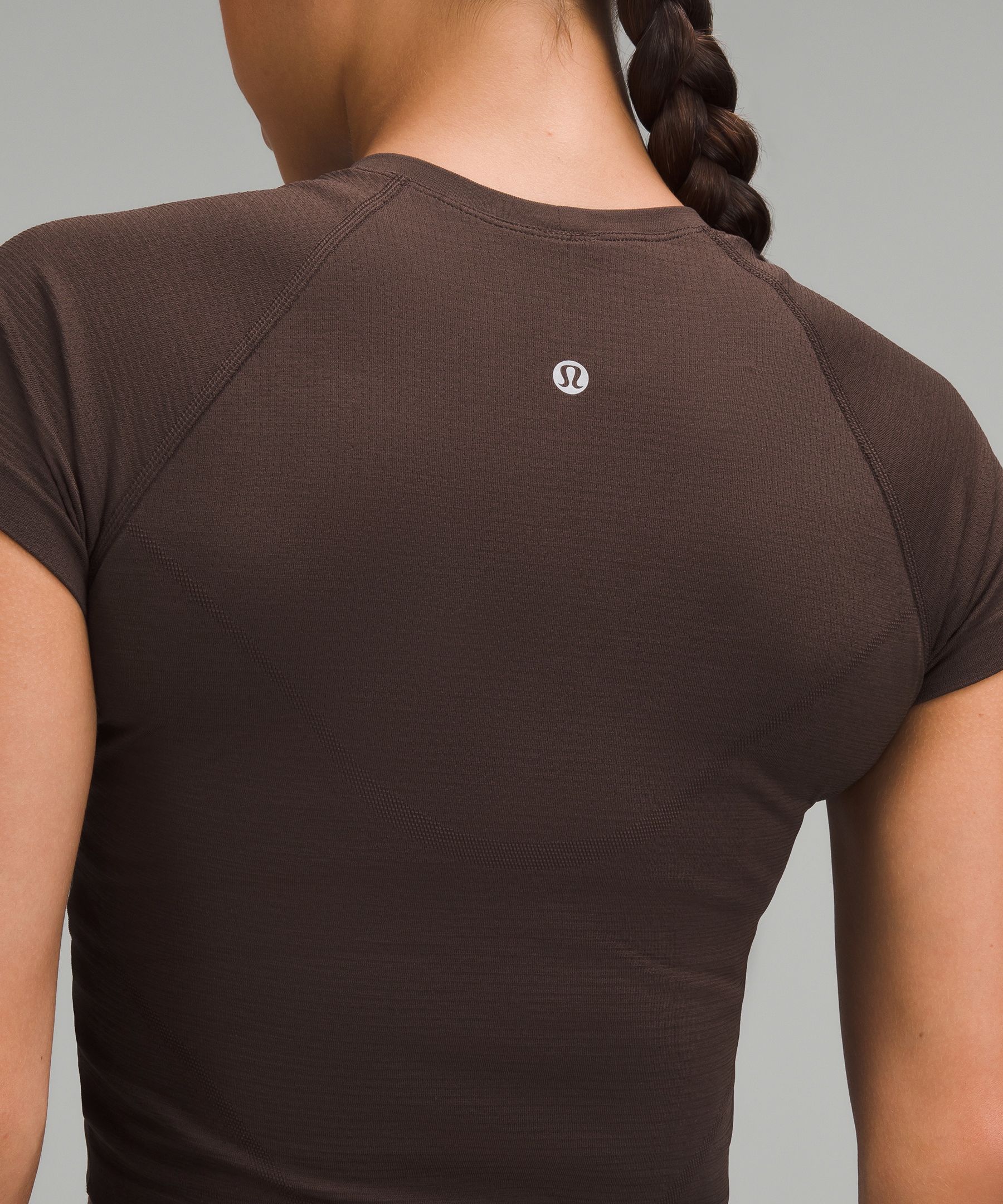 Swiftly Tech Cropped Short-Sleeve Shirt 2.0