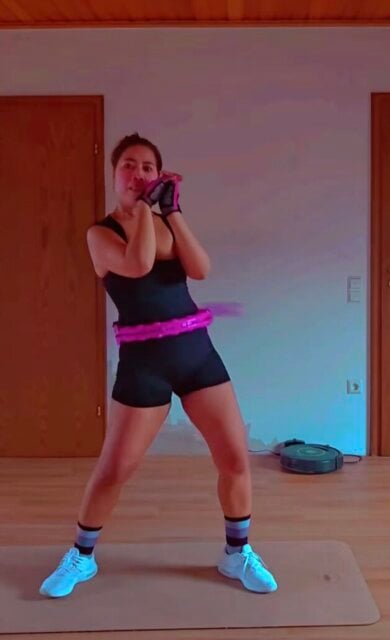 HulaSmart Improves your figure