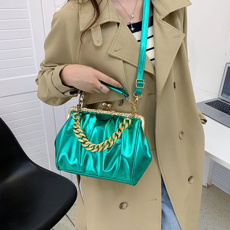 Women's Small Pu Leather Solid Color Basic Streetwear Shell Lock Clasp Shoulder Bag Crossbody Bag Dome Bag
