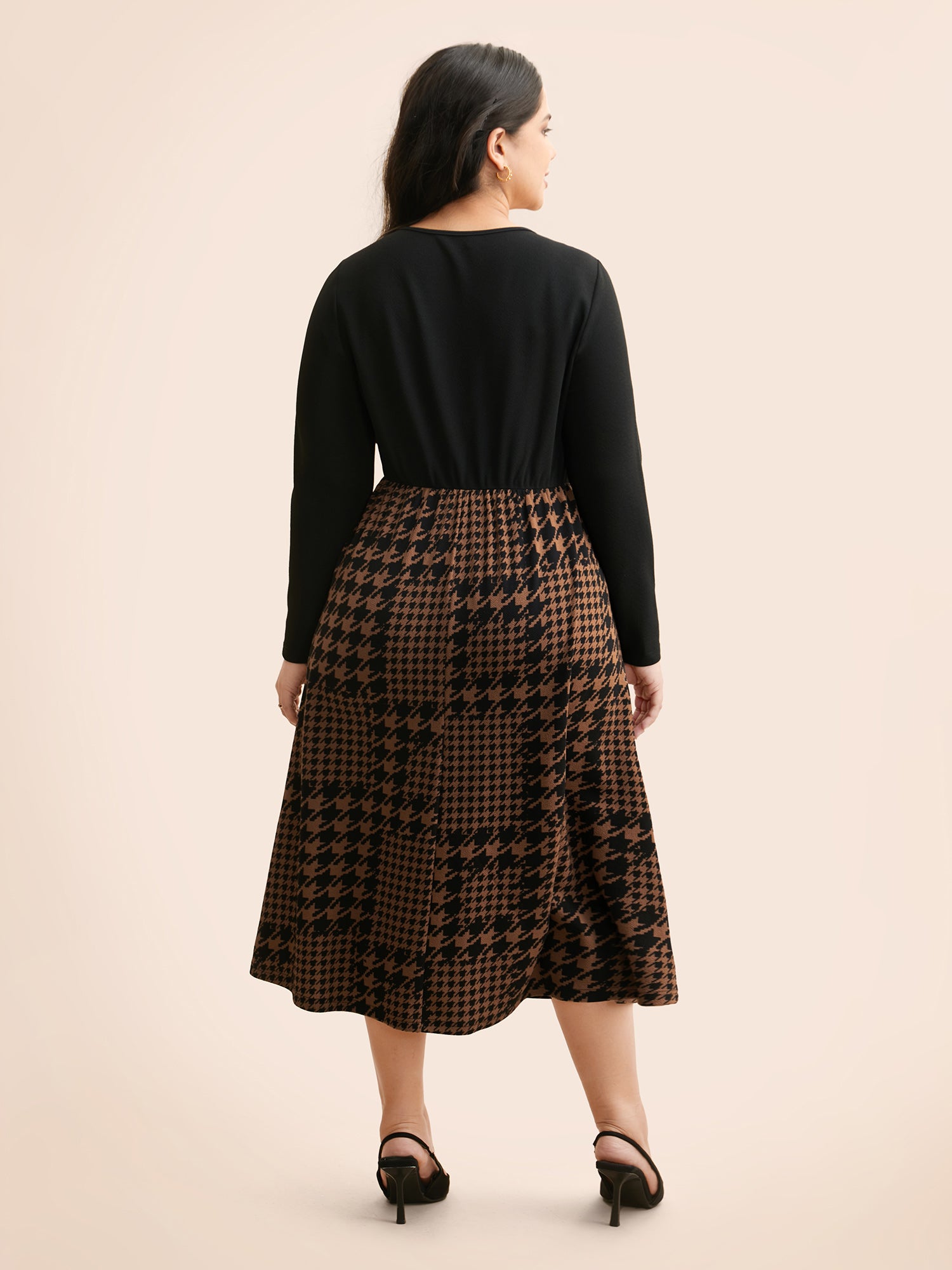 Houndstooth Patchwork Cut Out Midi Dress