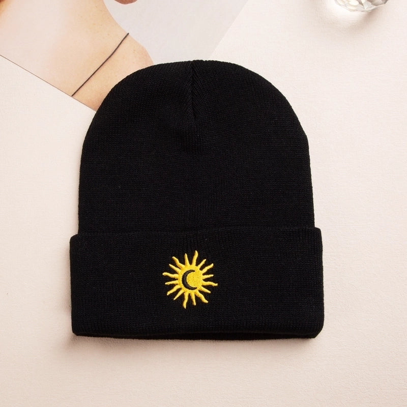 Unisex Exaggerated Sun Plush Eaveless Wool Cap