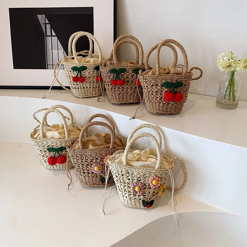 Women's Medium Straw Solid Color Flower Vacation Beach Weave Bucket String Straw Bag
