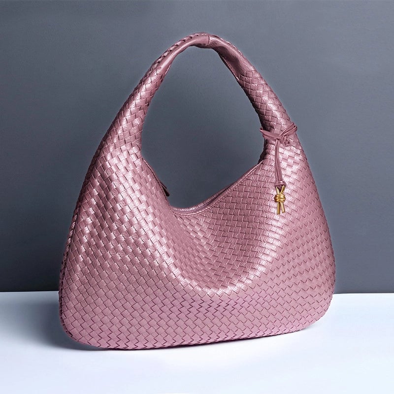 Woven Women's Bag New Fashion Large Capacity Handbag Korean Commuter Leisure Manufacturers Fashion Shoulder Bag