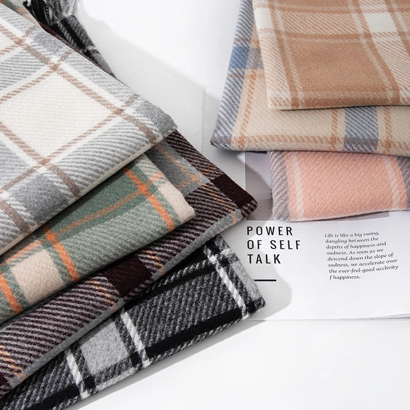 Women's Elegant Plaid Imitation Cashmere Tassel Scarf