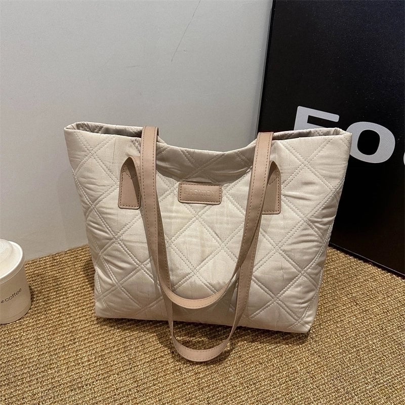 Women's Canvas Solid Color Vintage Style Classic Style Square Zipper Shoulder Bag