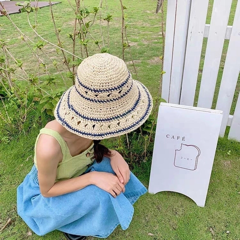 Women's Minimalist Classic Style Solid Color Flat Eaves Straw Hat
