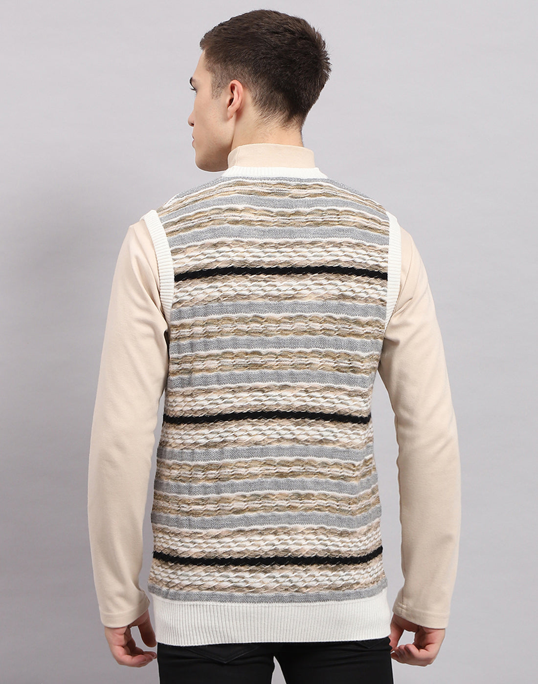 Men Multicolor Stripe V Neck Sleeveless Sweater