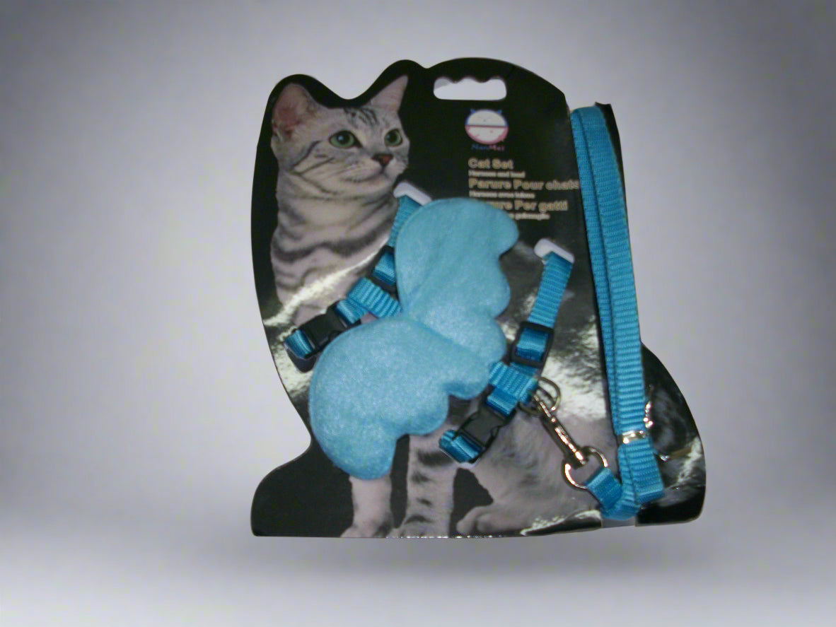 Winged cat harness for cat securing