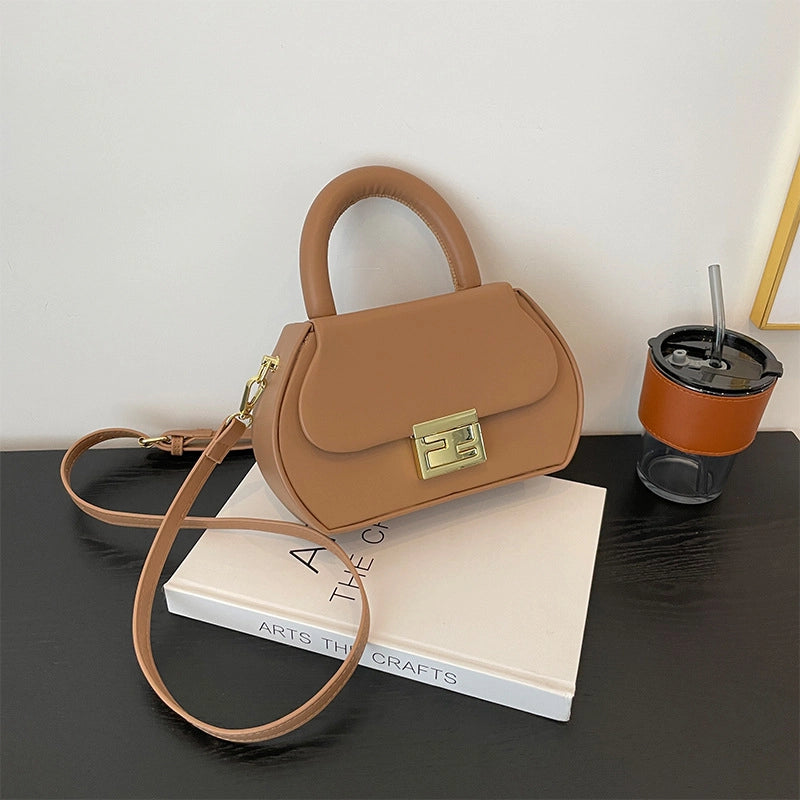 Women's Medium All Seasons Pu Leather Solid Color Classic Style Square Lock Clasp Handbag