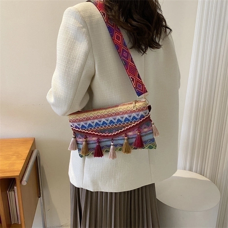 Women's Small All Seasons Straw Fashion Straw Bag