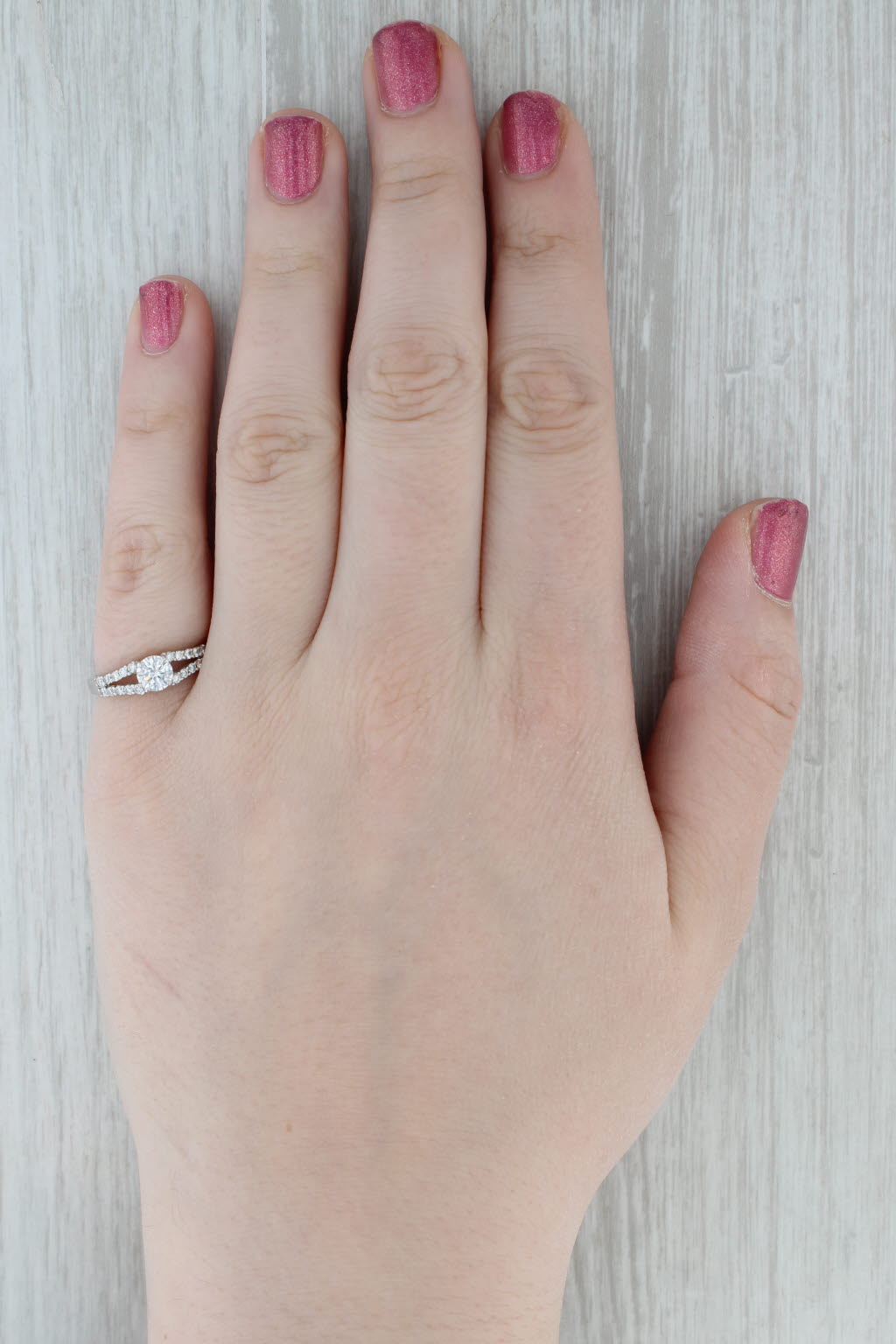 0.78ctw Round Diamond Engagement Ring 18k White Gold Size 6.5