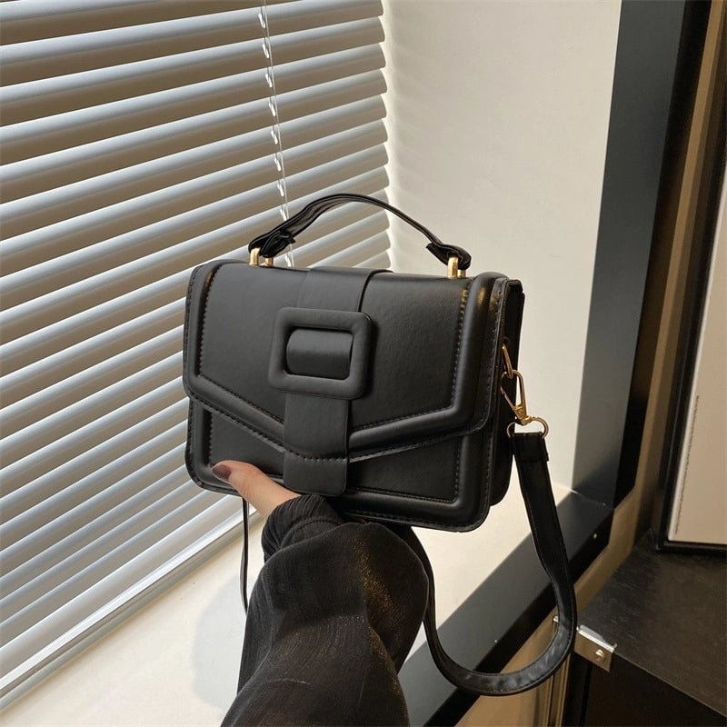 Women's Medium Pu Leather Solid Color Streetwear Square Flip Cover Shoulder Bag Crossbody Bag