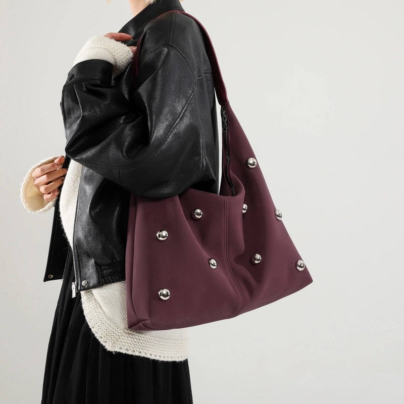 Women's Pu Leather Solid Color Vintage Style Dumpling Shape Zipper Shoulder Bag