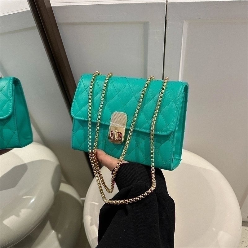 Women's Pu Leather Solid Color Basic Streetwear Square Flip Cover Shoulder Bag Crossbody Bag