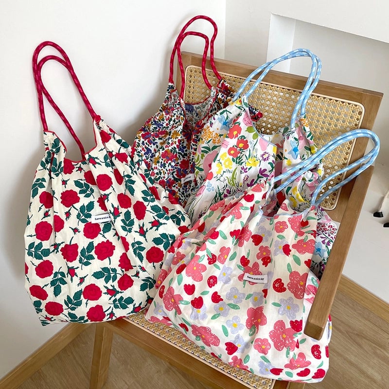Women's Large Cotton Ditsy Floral Vintage Style Classic Style Bucket Open Tote Bag