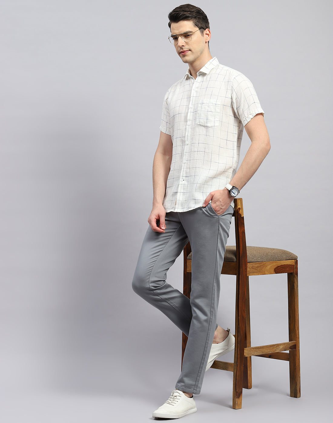 Men White Check Collar Half Sleeve Shirt