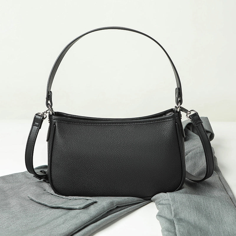 Women's Small Pu Leather Solid Color Streetwear Zipper Underarm Bag