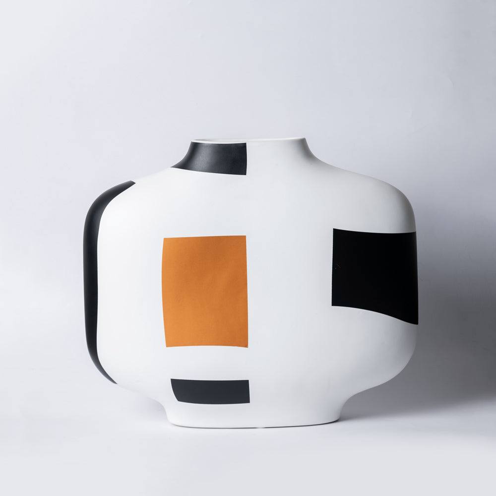 Theo Abstract Vase XL - White