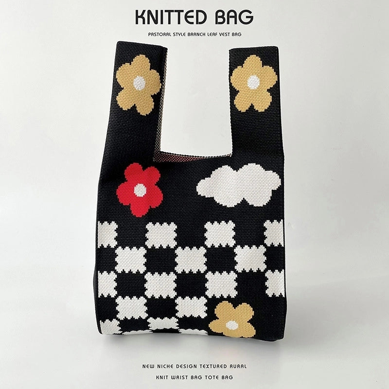 Women's Medium Knit Letter Flower Cute Vintage Style Square Open Handbag