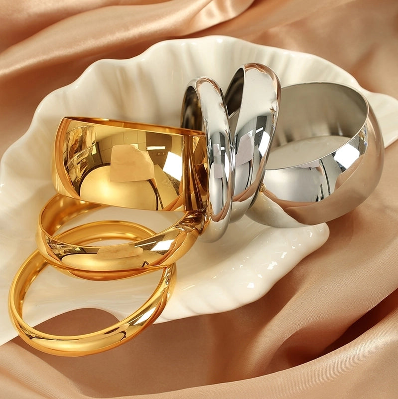 Exaggerated Minimalist Circle Round 304 Stainless Steel 18K Gold Plated Bangle In Bulk