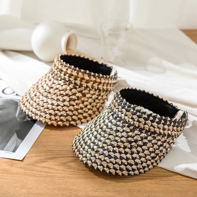 Women's Minimalist Commute Color Block Flat Eaves Straw Hat