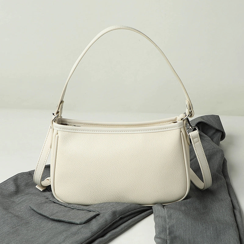 Women's Small Pu Leather Solid Color Streetwear Zipper Underarm Bag
