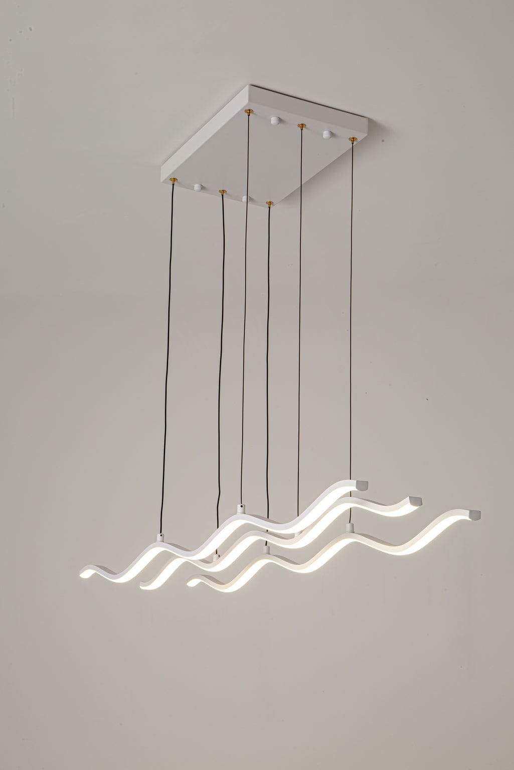 Issak | Pendant Light
