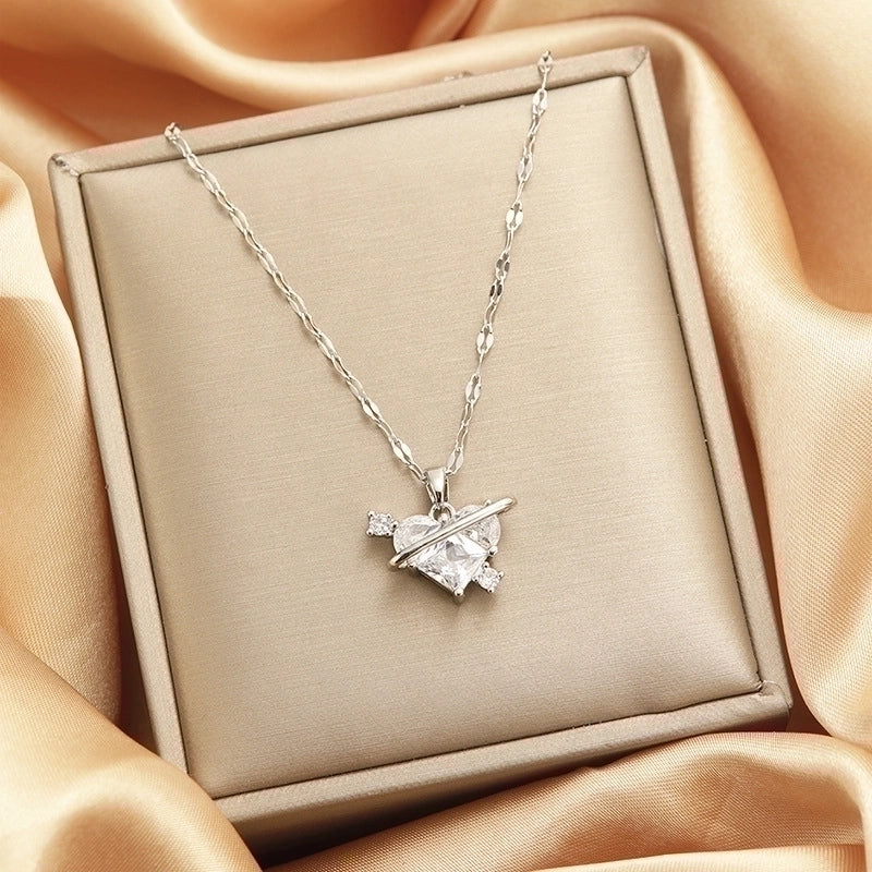 Titanium Steel Vintage Style Tassel Plating Doll Constellation Crown Pendant Necklace