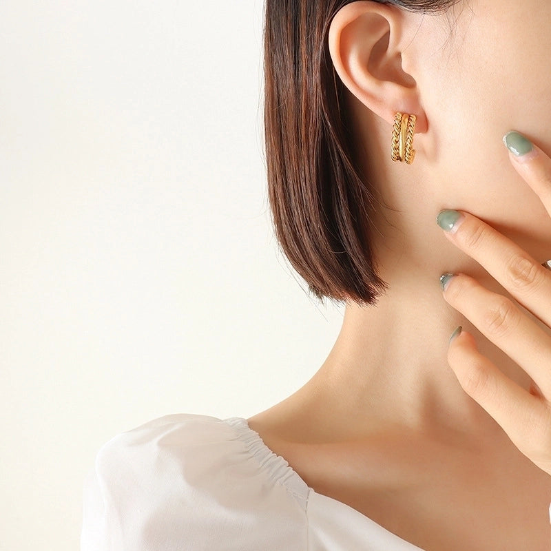 Fashion C Shape 304 Stainless Steel Titanium Steel No Inlaid 18K Gold Plated Earrings