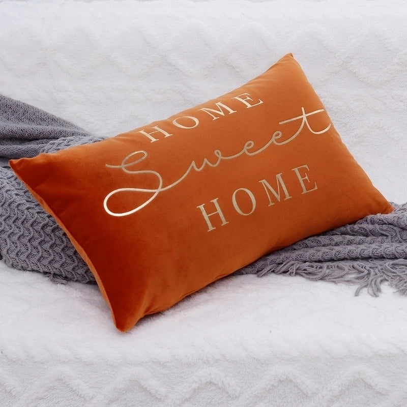 Minimalist Classic Style Letter Polyester Pillow Cases