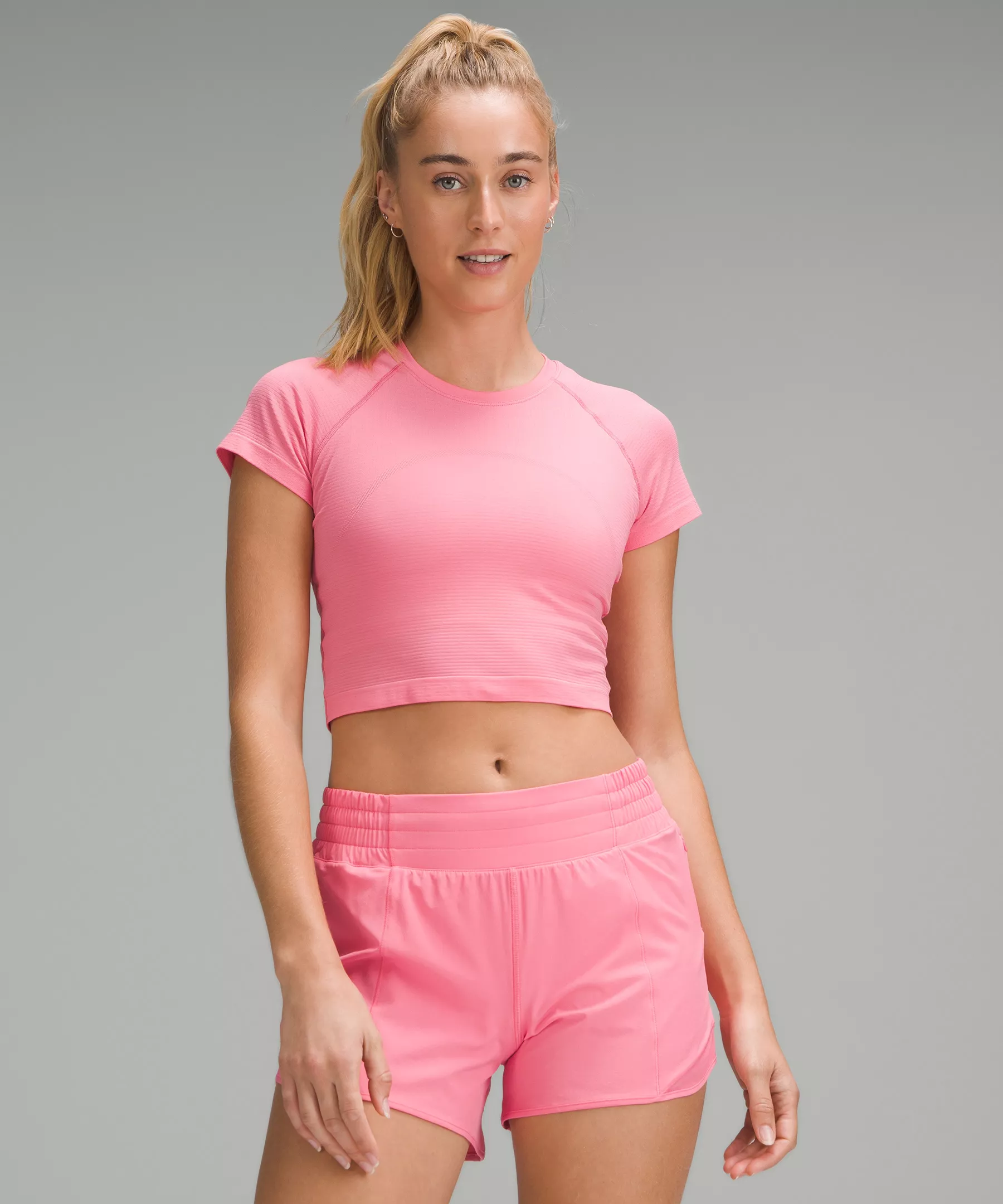 Swiftly Tech Cropped Short-Sleeve Shirt 2.0