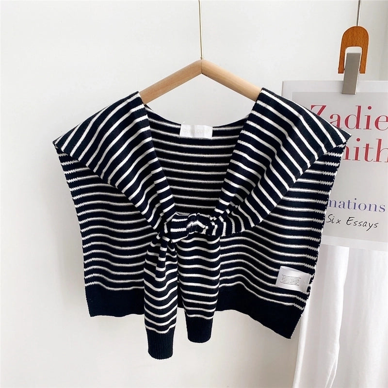 Women's Minimalist Stripe Polyester Scarf