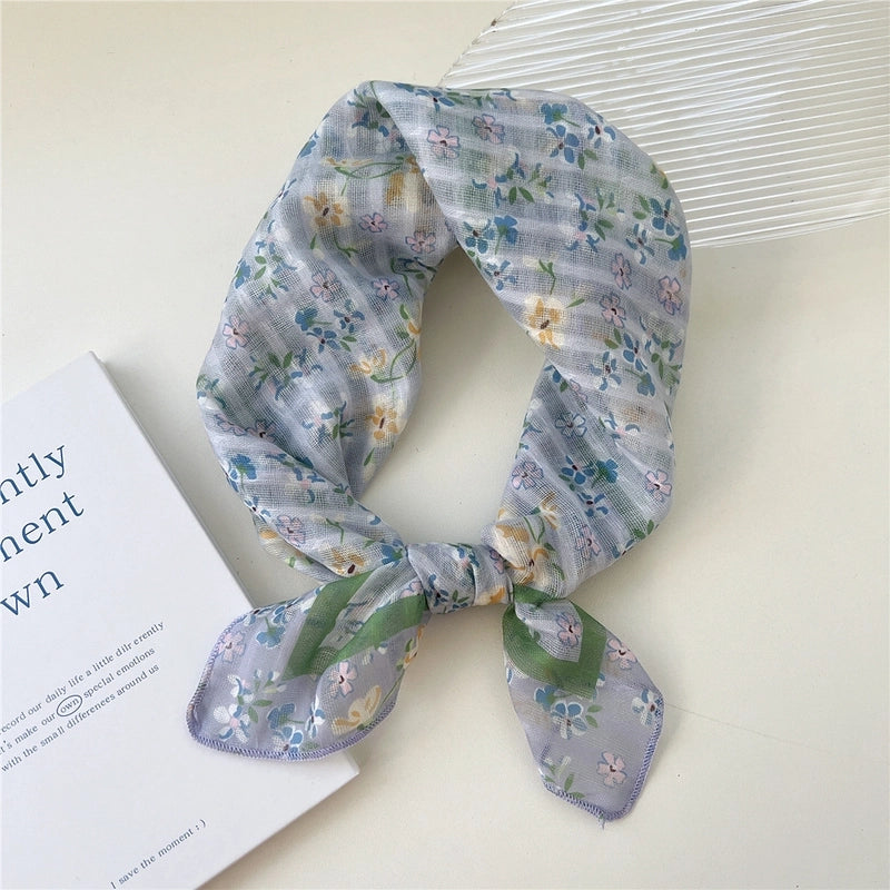 Women's Cartoon Style Cute Sweet Ditsy Floral Cotton And Linen Kerchief