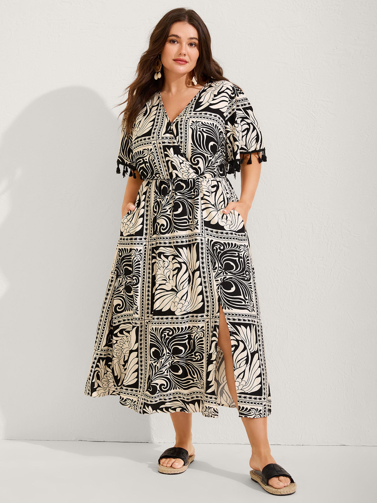 Monochrome Collage Print Tassels Midi Dress