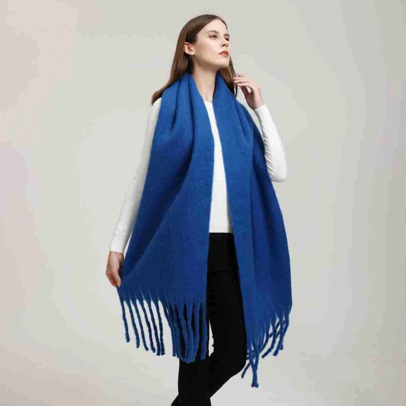 Women's Minimalist Solid Color Imitation Cashmere Tassel Scarf