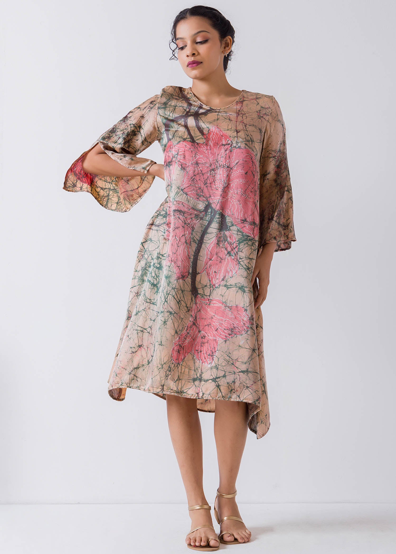 Round Neck Floral Flowy Dress