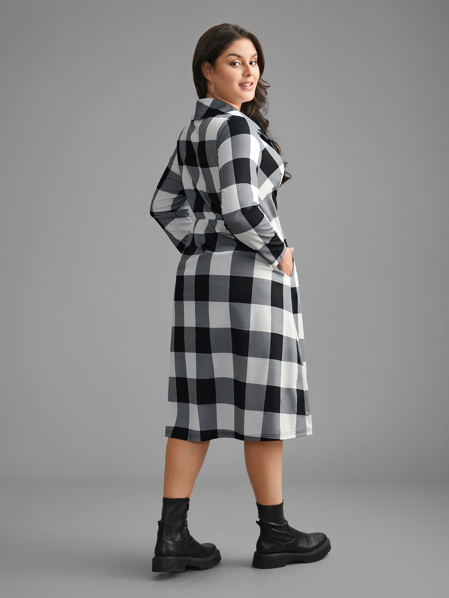 Plaid Ruffled Collar Pocket Midi Dress