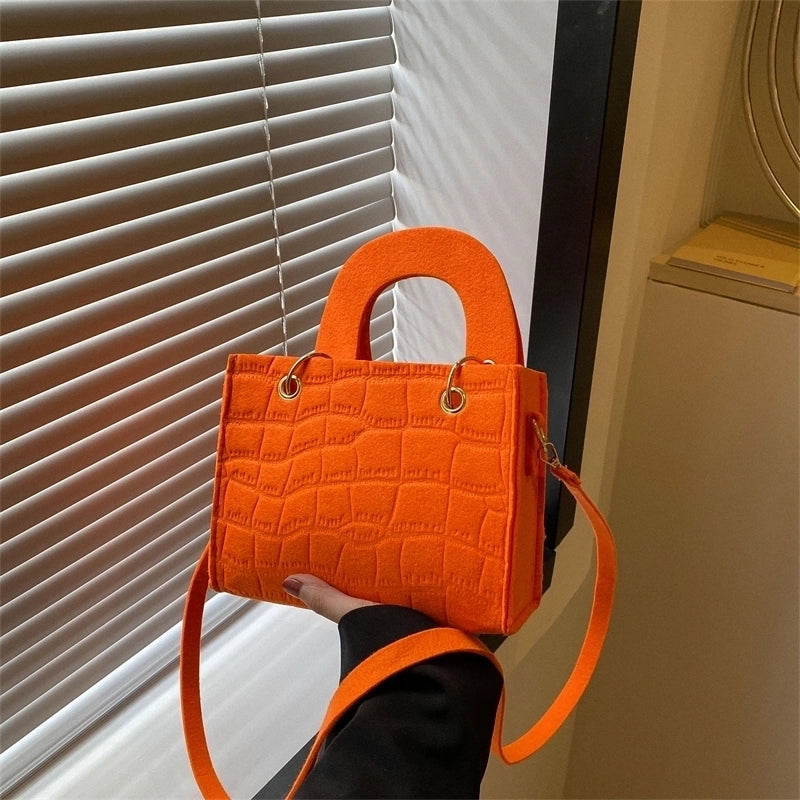 Women's Autumn Canvas Streetwear Handbag