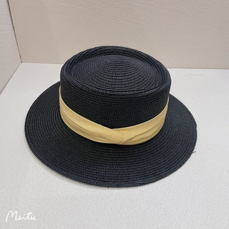 Women's Vacation Solid Color Flat Eaves Straw Hat