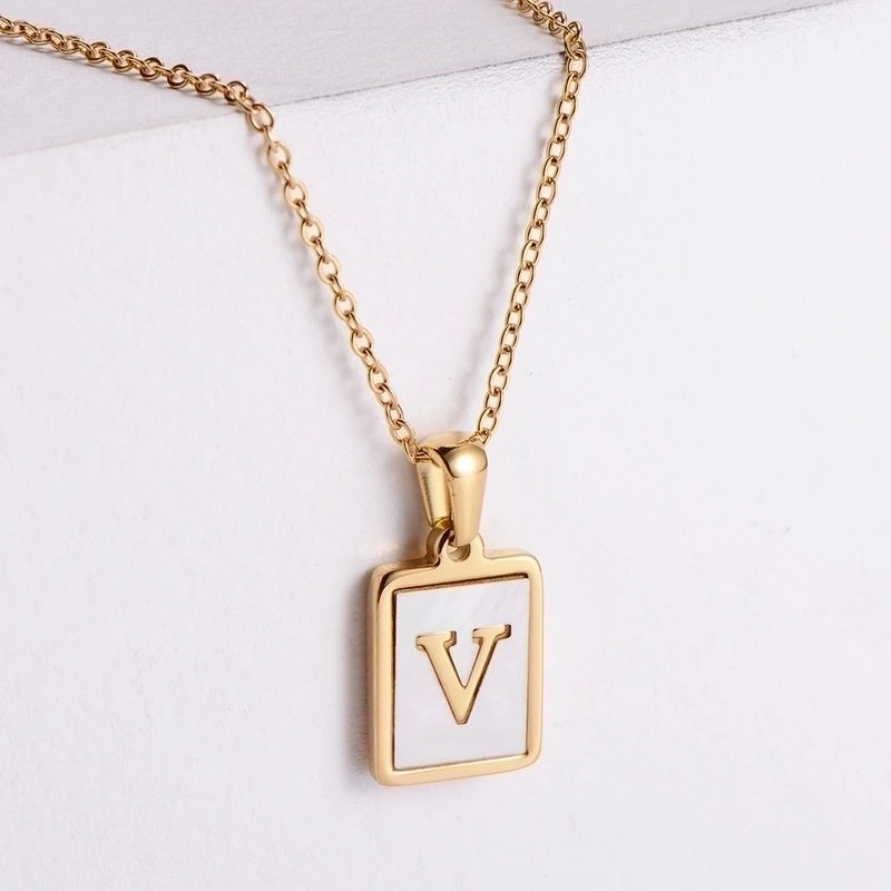 304 Stainless Steel 18K Gold Plated Minimalist Plating Letter Shell Pendant Necklace